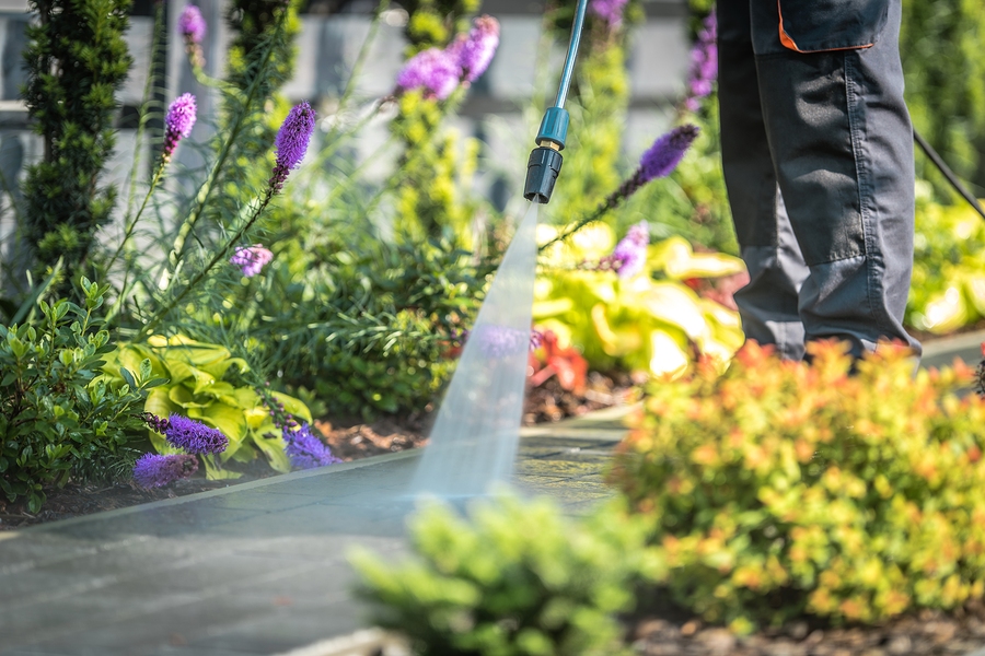 Gartenarbeit im Frhling