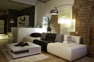 Modernes Wohnzimmer mit Couch als Wohnidee